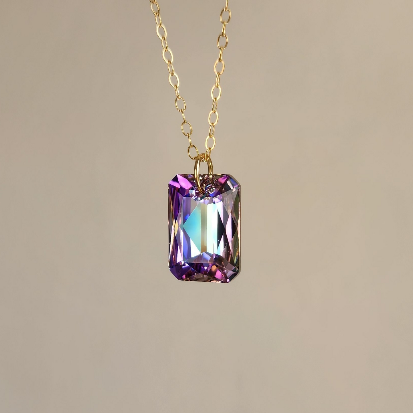 Universo ⟡ Vitrail Light Handmade Crystal Necklace