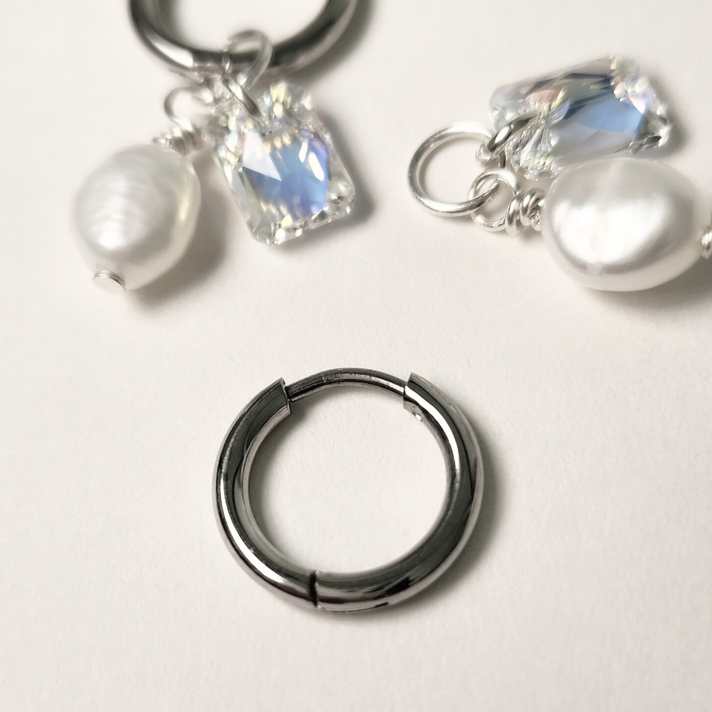 Niña Interior ⟡ Crystal & Pearl Charm Silver Hoops