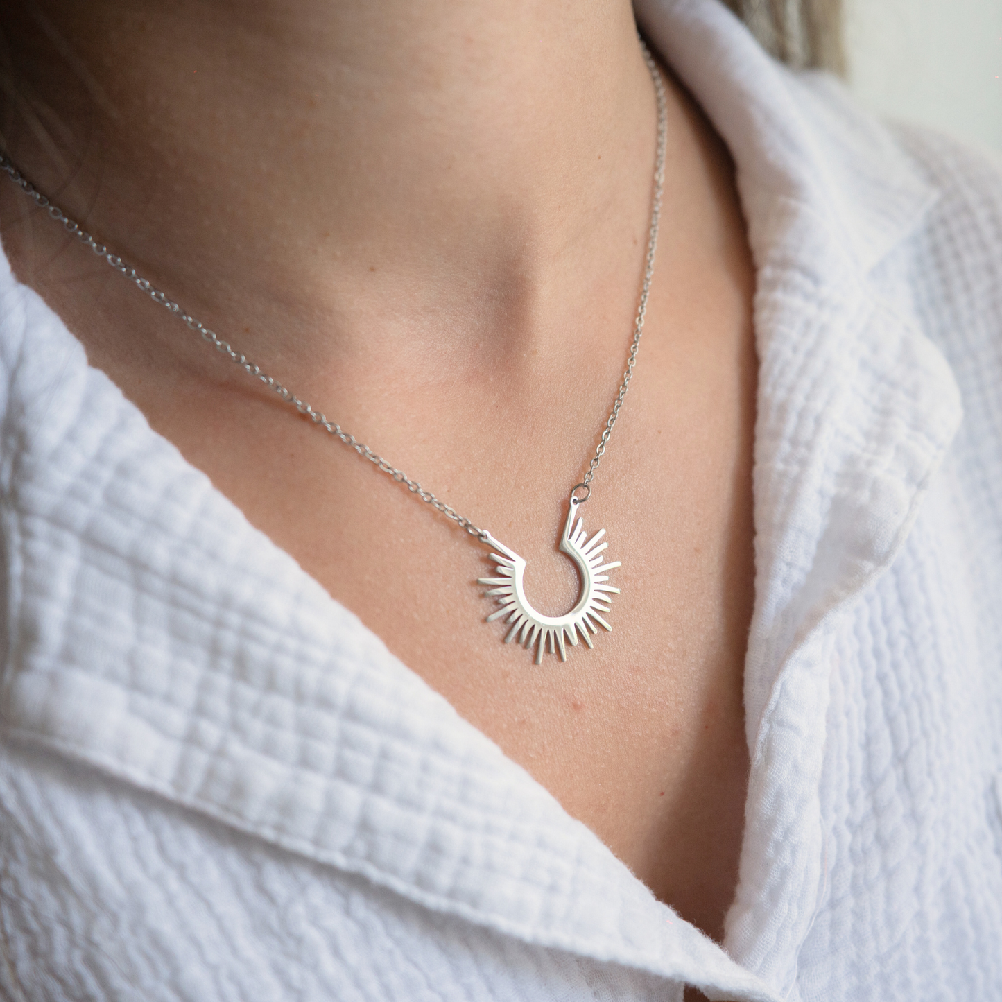 Nueva Era ⟡ Silver Sun Necklace