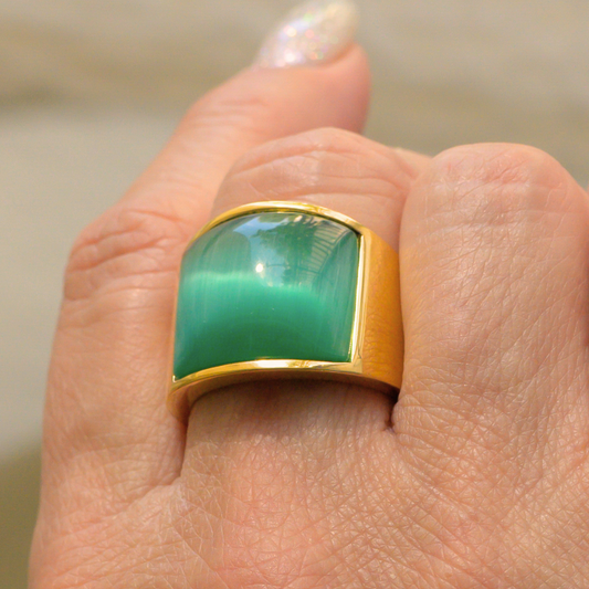 Manifiesta ⟡ Green Statement Ring