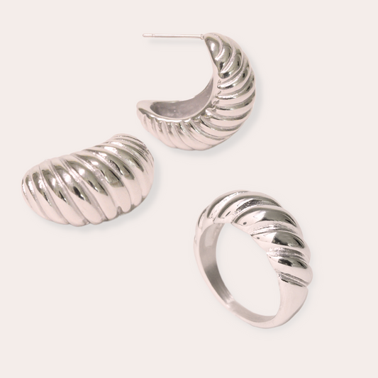 Gift Set ⟡ Silver Croissant Earrings & Ring