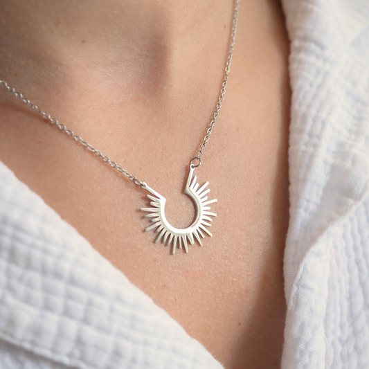 Nueva Era ⟡ Silver Sun Necklace