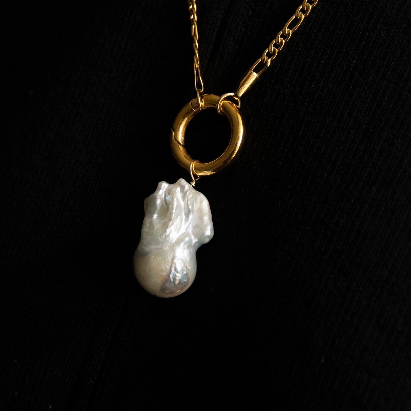 Promesa ⟡ Baroque Pearl Charm Handmade Necklace